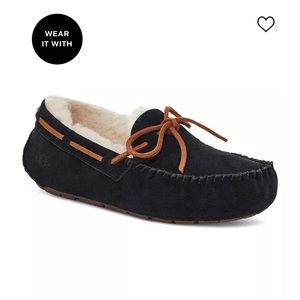 🔥BNIB UGG DAKOTA MOCCASIN SLIPPERS